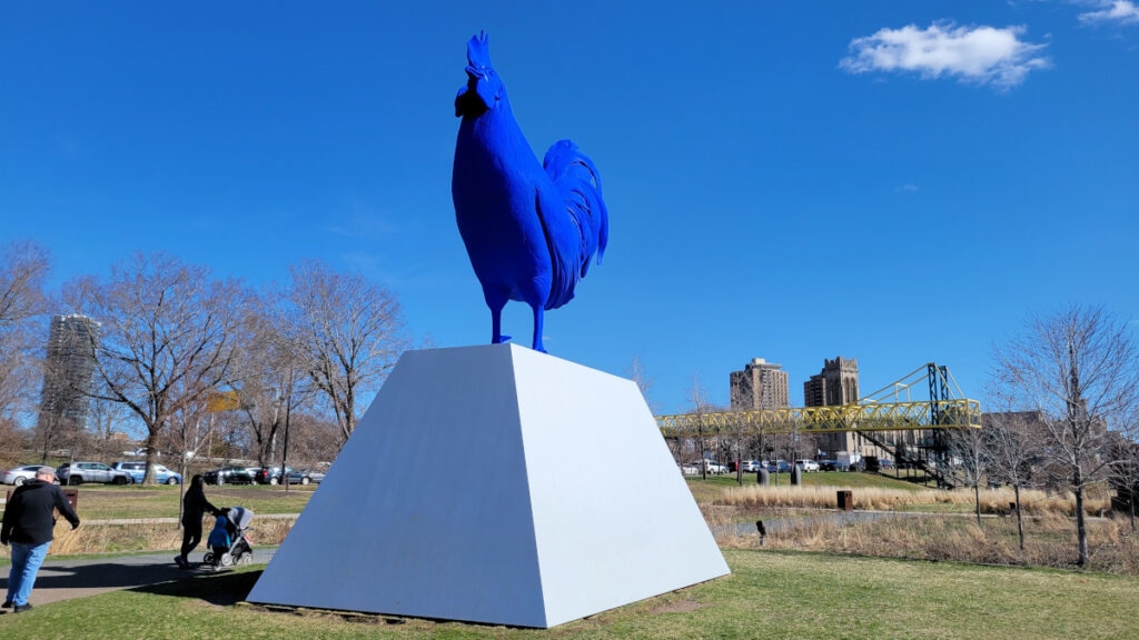 Hahn/Cock Sculpture